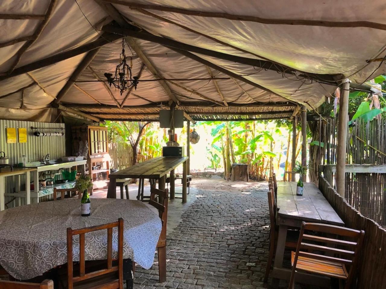 The Riverdeck Accommodation And Backpackers Knysna Exterior foto