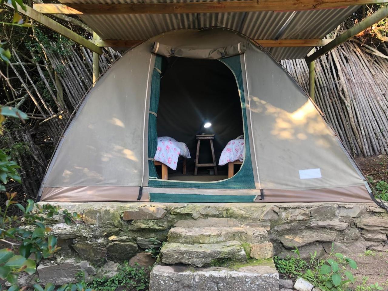 The Riverdeck Accommodation And Backpackers Knysna Habitación foto